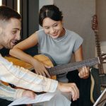 Dampak Media Sosial Terhadap Tren Musik Masa Kini