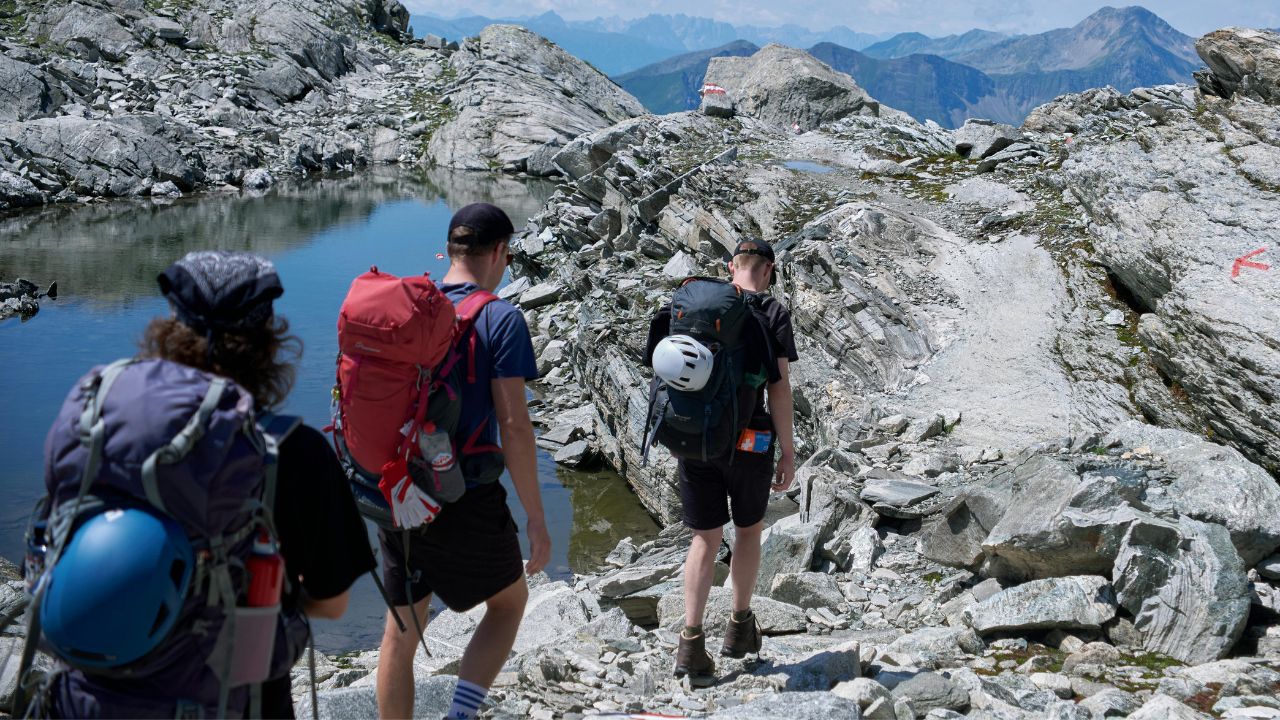 Tips Merencanakan Liburan Budget Ala Backpacker Pintar